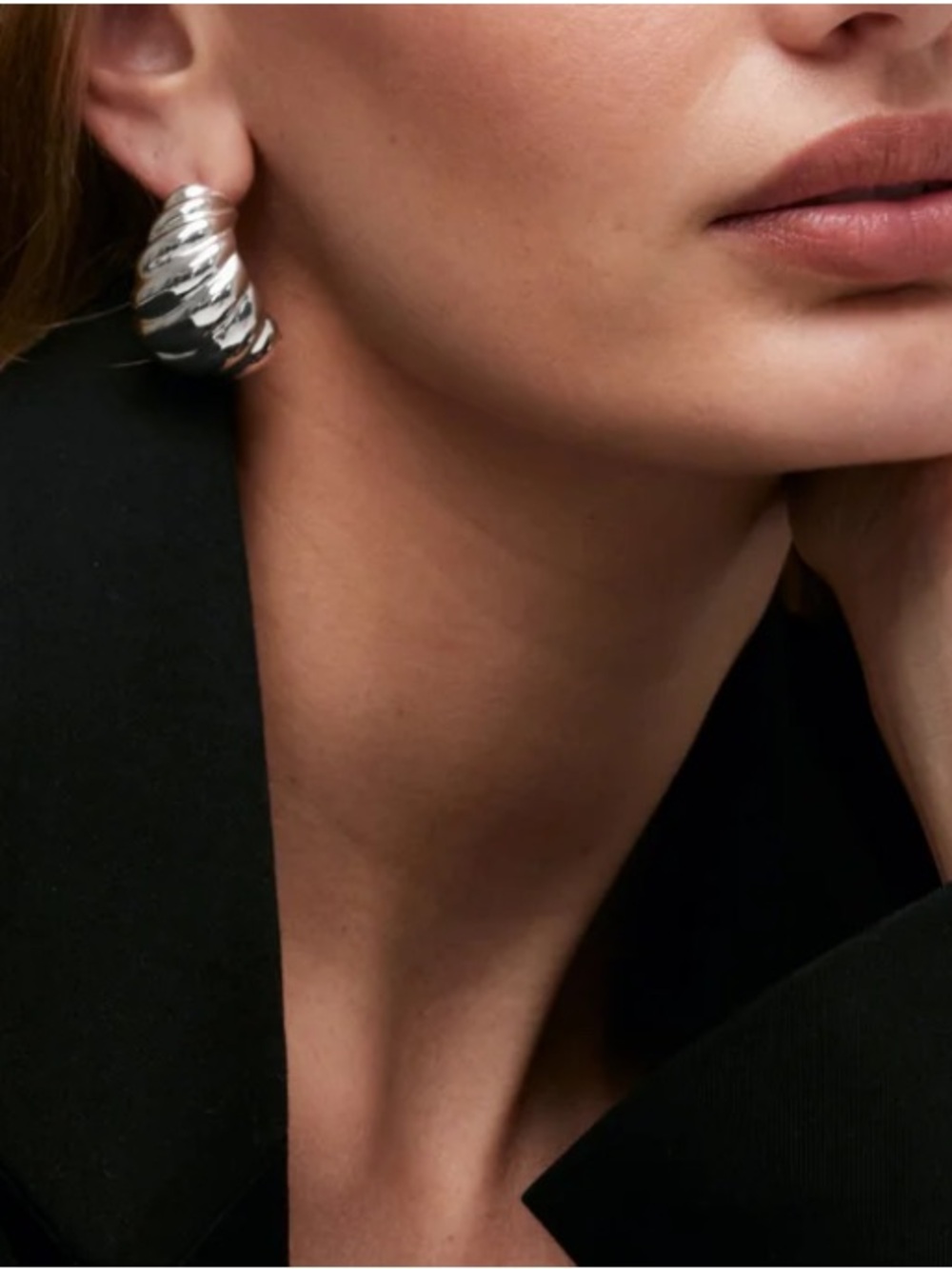 Heaven Mayhem shell drop earrings